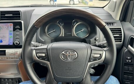 Toyota Land Cruiser Prado 150 рестайлинг 2, 2021 год, 6 000 000 рублей, 15 фотография