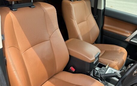 Toyota Land Cruiser Prado 150 рестайлинг 2, 2021 год, 6 000 000 рублей, 13 фотография