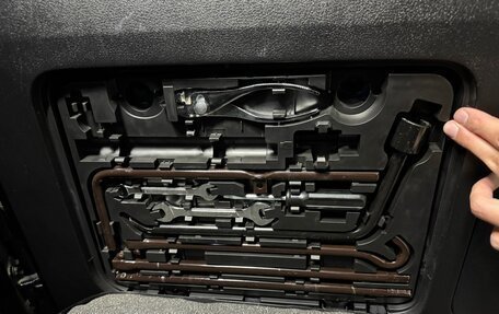 Toyota Land Cruiser Prado 150 рестайлинг 2, 2021 год, 6 000 000 рублей, 26 фотография