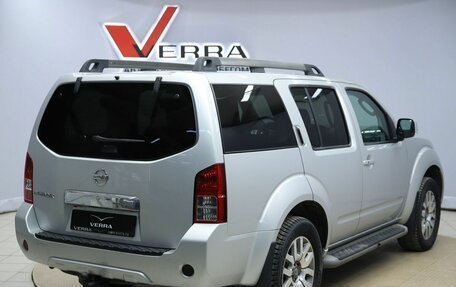 Nissan Pathfinder, 2011 год, 1 690 000 рублей, 5 фотография