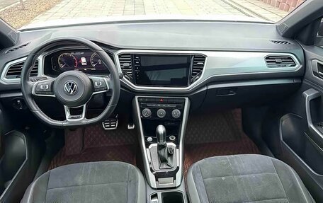 Volkswagen T-Roc I, 2022 год, 1 620 202 рублей, 7 фотография