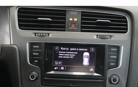 Volkswagen Golf VII, 2014 год, 1 099 700 рублей, 10 фотография