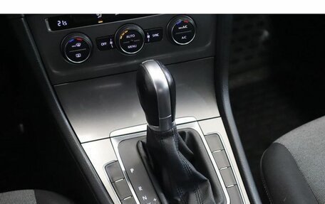 Volkswagen Golf VII, 2014 год, 1 099 700 рублей, 11 фотография