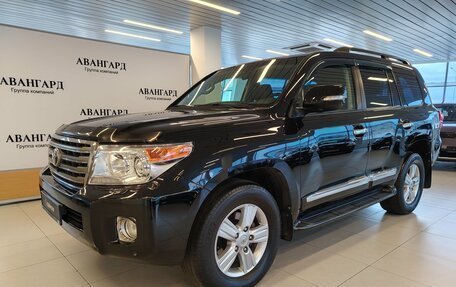 Toyota Land Cruiser 200, 2013 год, 3 036 000 рублей, 1 фотография