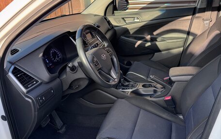 Hyundai Tucson III, 2016 год, 2 000 000 рублей, 3 фотография