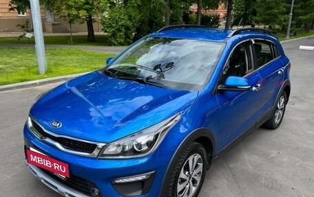 KIA Rio IV, 2019 год, 1 380 000 рублей, 2 фотография