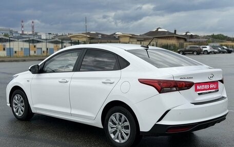Hyundai Solaris II рестайлинг, 2021 год, 1 543 000 рублей, 4 фотография