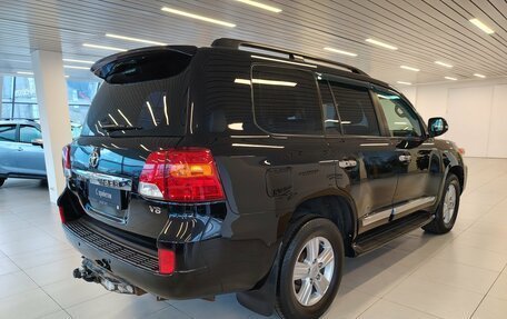 Toyota Land Cruiser 200, 2013 год, 3 036 000 рублей, 2 фотография