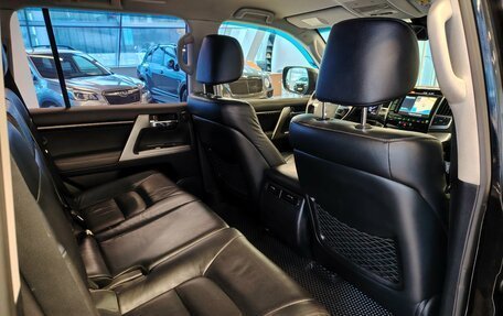 Toyota Land Cruiser 200, 2013 год, 3 036 000 рублей, 9 фотография