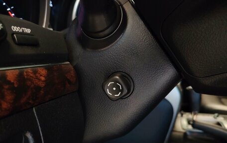 Toyota Land Cruiser 200, 2013 год, 3 036 000 рублей, 14 фотография