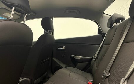 KIA Rio III рестайлинг, 2016 год, 749 000 рублей, 18 фотография