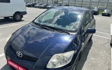 Toyota Auris II, 2009 год, 650 000 рублей, 1 фотография