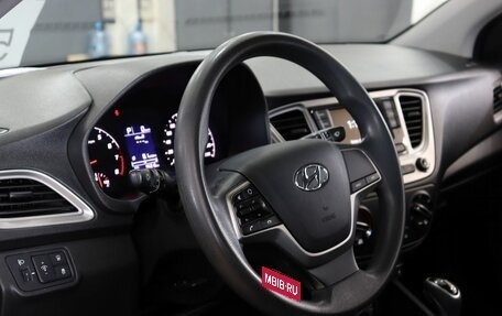 Hyundai Solaris II рестайлинг, 2021 год, 1 720 000 рублей, 10 фотография