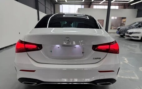Mercedes-Benz A-Класс, 2023 год, 2 150 000 рублей, 7 фотография