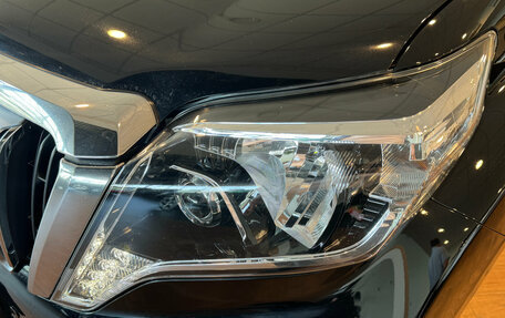 Toyota Land Cruiser Prado 150 рестайлинг 2, 2017 год, 4 000 500 рублей, 7 фотография