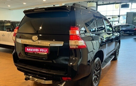 Toyota Land Cruiser Prado 150 рестайлинг 2, 2017 год, 4 000 500 рублей, 4 фотография