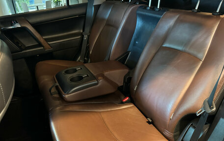 Toyota Land Cruiser Prado 150 рестайлинг 2, 2017 год, 4 000 500 рублей, 16 фотография