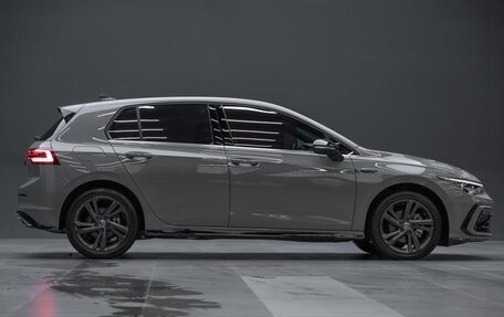 Volkswagen Golf VIII, 2022 год, 1 689 000 рублей, 7 фотография