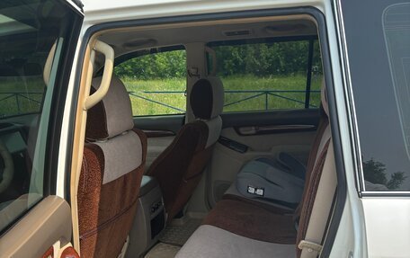 Toyota Land Cruiser Prado 120 рестайлинг, 2004 год, 1 650 000 рублей, 10 фотография