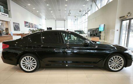 BMW 5 серия, 2017 год, 3 600 000 рублей, 6 фотография