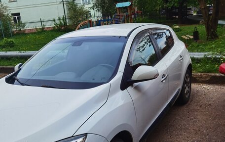 Renault Megane III, 2013 год, 450 000 рублей, 3 фотография