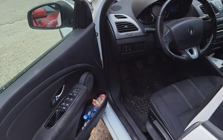 Renault Megane III, 2013 год, 450 000 рублей, 8 фотография