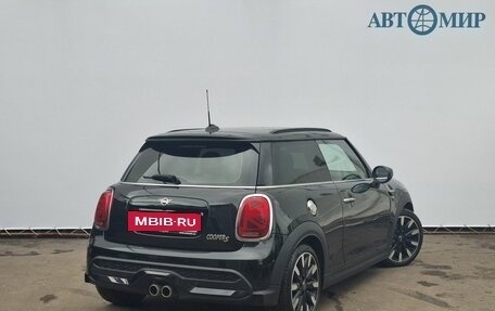 MINI Hatch, 2021 год, 3 050 000 рублей, 5 фотография