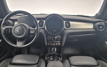 MINI Hatch, 2021 год, 3 050 000 рублей, 13 фотография