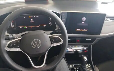 Volkswagen Bora, 2023 год, 1 250 000 рублей, 8 фотография