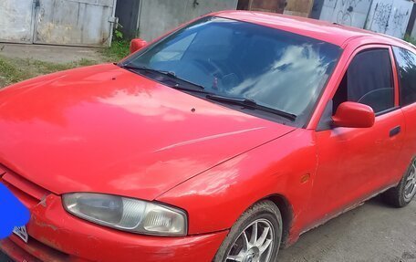 Mitsubishi Mirage VI рестайлинг, 1998 год, 120 000 рублей, 1 фотография