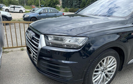 Audi Q7, 2016 год, 3 000 000 рублей, 1 фотография