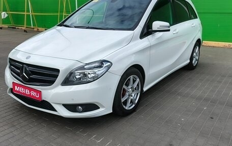 Mercedes-Benz B-Класс, 2012 год, 1 300 000 рублей, 1 фотография