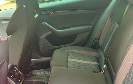 Skoda Octavia RS, 2020 год, 4 250 000 рублей, 8 фотография