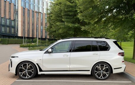 BMW X7, 2022 год, 10 800 000 рублей, 2 фотография