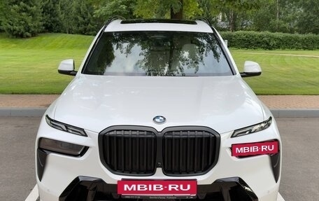BMW X7, 2022 год, 10 800 000 рублей, 8 фотография