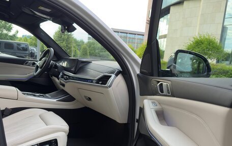 BMW X7, 2022 год, 10 800 000 рублей, 28 фотография