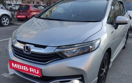 Honda Shuttle II, 2016 год, 1 200 000 рублей, 2 фотография