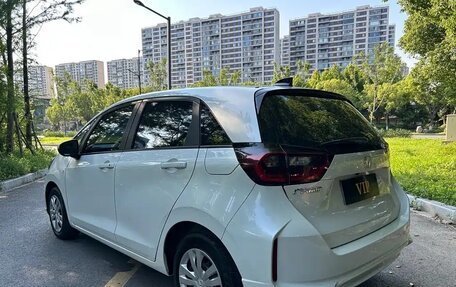 Honda Fit, 2023 год, 1 200 000 рублей, 5 фотография