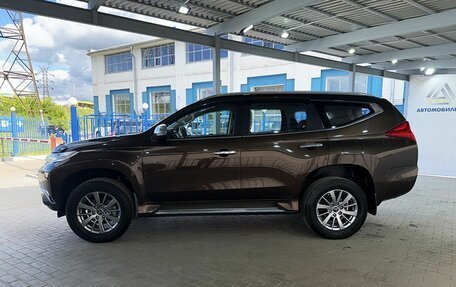 Mitsubishi Pajero Sport III рестайлинг, 2019 год, 3 199 000 рублей, 2 фотография