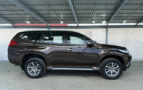 Mitsubishi Pajero Sport III рестайлинг, 2019 год, 3 199 000 рублей, 6 фотография