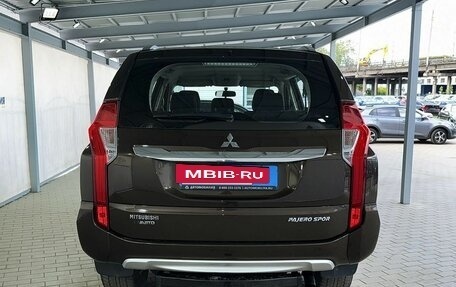 Mitsubishi Pajero Sport III рестайлинг, 2019 год, 3 199 000 рублей, 4 фотография