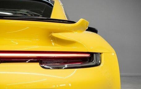 Porsche 911, 2022 год, 25 440 000 рублей, 20 фотография