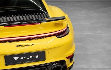 Porsche 911, 2022 год, 25 440 000 рублей, 17 фотография