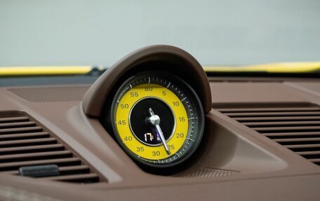 Porsche 911, 2022 год, 25 440 000 рублей, 36 фотография