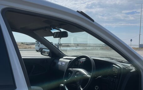 Nissan Expert, 2001 год, 360 000 рублей, 7 фотография
