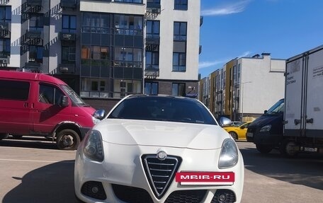 Alfa Romeo Giulietta, 2011 год, 1 000 000 рублей, 3 фотография