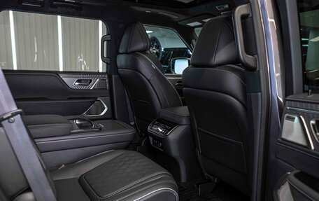 Infiniti QX80, 2026 год, 16 713 885 рублей, 22 фотография