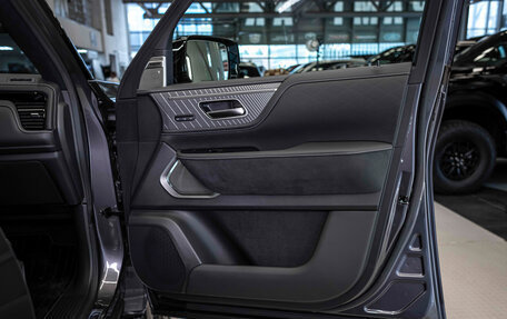 Infiniti QX80, 2026 год, 16 713 885 рублей, 24 фотография