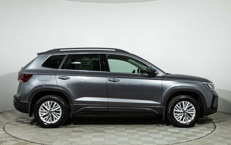 Volkswagen Taos, 2021 год, 2 300 000 рублей, 4 фотография