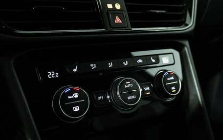 Volkswagen Taos, 2021 год, 2 300 000 рублей, 20 фотография